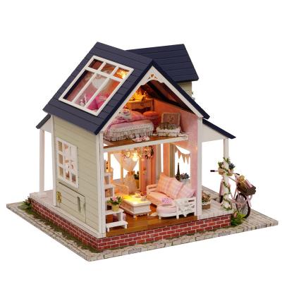 China Pretend Play Coupons Hot Selling DIY Classic Wooden Miniature House Prices With Led Light Wooden Doll House for sale