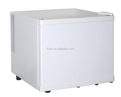 China Hotel THERMOELECTRIC Mini Compact Fridge for sale