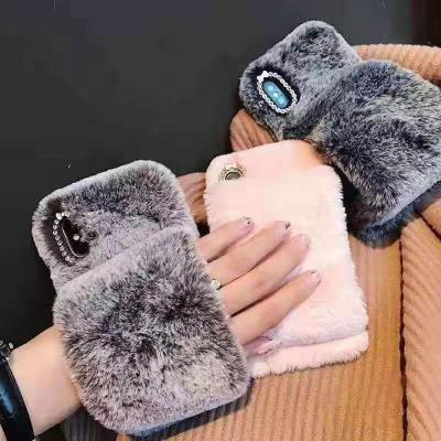 China Luxury Cute Luxury Warm Handmade Ultra Thin Soft Hair Plush TPU Shockproof Mobile Phone Case For Iphone X XS/XR/XS MAX Case for sale