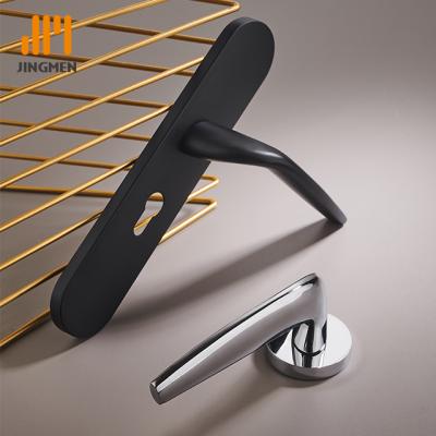 China Jingmen Modern Minimalist White Black Interior Bedroom High Quality European Standard Door Handle for sale