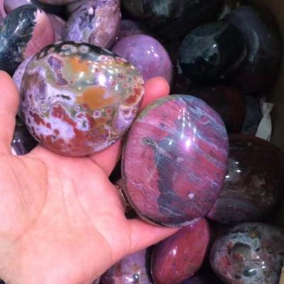 China Wholesale China Natural Crystal Palm Stone Gemstone Crystal Open Ocean Colorful Jasper Palm Stone for sale