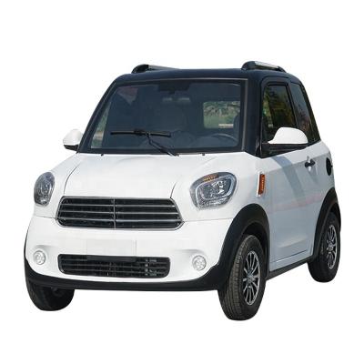 China Vehículo eléctrico de tipo mini para familia 4 asientos 6-8h Tiempo de carga lenta Baja velocidad en venta