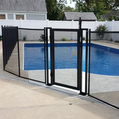 China High Quality Durable Easily Assembled Long Lifetime Swimming Pool Safety Portable Barrier for sale