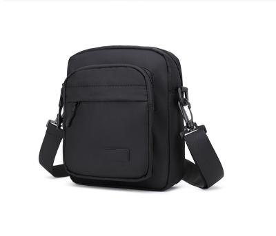 China 2022 Hot Selling Polyester Messenger Bag For Men Messenger Bag Cross - Body And Messenger Bag Men for sale