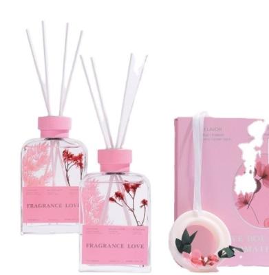 China Gift Box Wedding Sustainable Pink Set Home Decoration 100ML Glass Bottle Air Freshener Perfume Oil Diffuser for sale