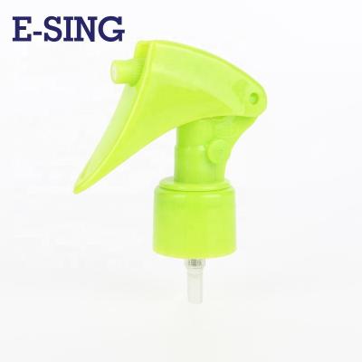 China Non Refillable Green Mini Trigger Sprayer 24/410 Mist Hand Sprayer Pump For Detergent Bottle for sale