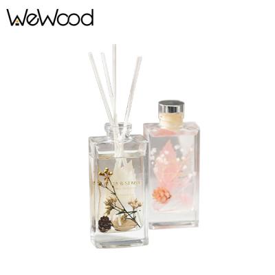 China 2022 Luxury Fashionalbe Reed Diffusers Plug In Aroma Hotel Glass Bottle Aromatherapy With Packaging for sale