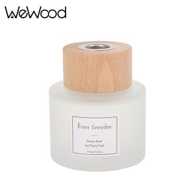 China Fashionalbe Wholesale Frosted Glass Home Fragrance Gift Fragrance Aroma Diffusers With Ash Wooden Cap for sale