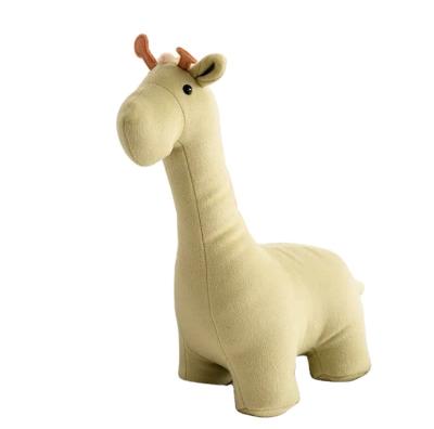 China Wholesale Giraffe Sandbag Door Stop Home Decoration Customized Fashion Children's High Quality Toys for sale