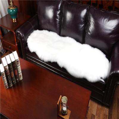 China Auto Upholstery Double Skin Faux Fur Sheepskin Blankets Artificial Fur Rugs 2x6 Feet for sale