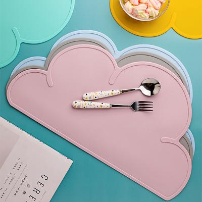 China Table Viable Children Food Grade Silicone Place Mat Cartoon Cloud Waterproof And Anti-scalding Non-slip Mat for sale