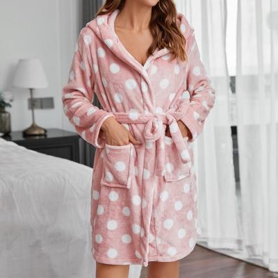 China QUICK DRY Border Special For New Amazon Flannel Long Sleeve Bathrobe Pajamas Ladies Home Wear for sale