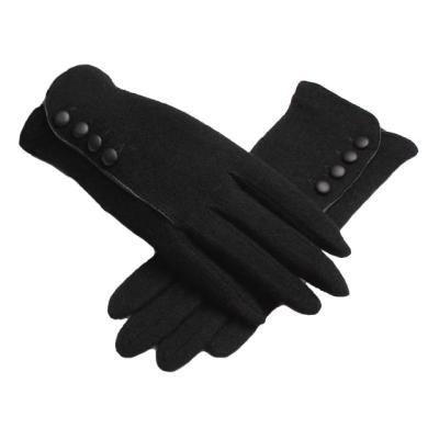 China Very Soft And Warm Ladies Winter Wear Soft Woolen Hand Gloves With Buttons for sale