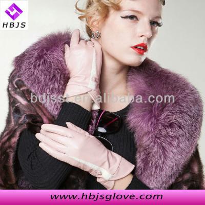 China Beautiful Simple Design Ladies Leather Gloves Light Pink Hot Sale for sale