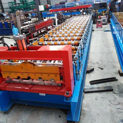 China Corrugated Hotels Sheet Metal Equipment Roof Sheet Roll Forming Machine for sale