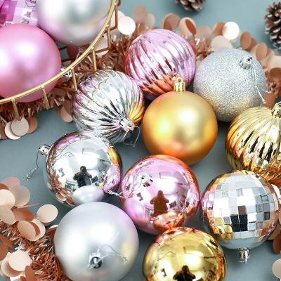 China Amazon Hot Sale 6cm Plastic Christmas Ball 34 Pcs Christmas Decorations Christmas Tree Ornaments Balls Indoor Christmas Tree Ornament Light for sale