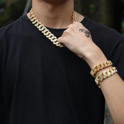 China Wholesale Cuban Link Miami Cuban Chain Necklace Mens Womens Hiphop 17mm CZ Fork Choker Jewelry for sale