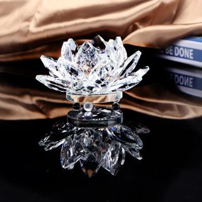 China Multifaceted Crystal Lotus Flower Hue Reflection Feng Shui Sparkle Crystal Clear Lotus Flower Crystal Home Decor W Europe KinSam Cut for sale