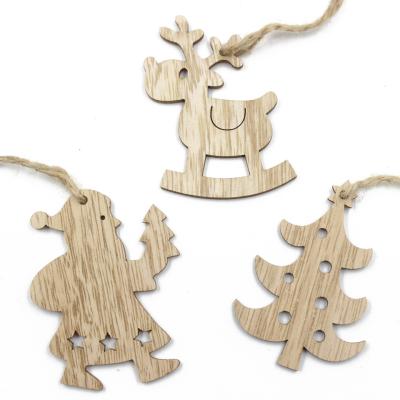 China Factory Direct Sale 6pcs Wooden Set Santa Claus Elk Wooden Pendant Cute DIY Crafts Custom Christmas Tree Pendant for sale