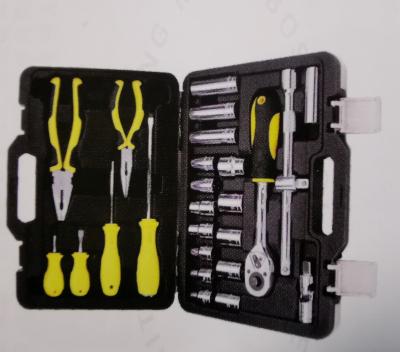 China HEN CRV steel magnetic hand. Factory Supply 9 Pcs Edge Screwdriver Tool Set Customize Yellow Mirror Bag High Quality Straight Soft High Speed ​​Straight Head for sale