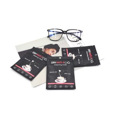 Κίνα Glass Clean Individually Wrapped Anti Fog Wiping Cloth , Microfiber Glass Anti-Haze Cleaning Cloth For Glasses προς πώληση