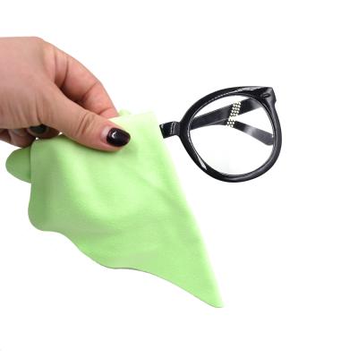 Cina Glass Custom Microfiber Eyeglass Cleaning Cloth Micro Fiber Sunglasses Eyewear Cloth Glasses in vendita