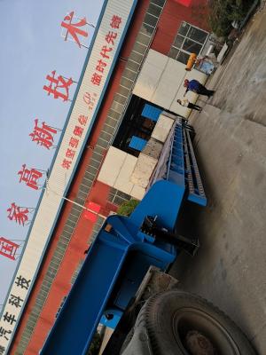 China 3 Axles Heavy Duty 80/100 Tons Excavator Transport Lowbed Semi Trailer with Goose-Neck for sale