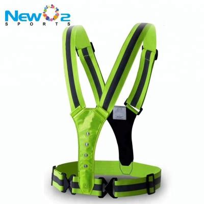 China High Visibility Flash Light Reflective Vest Adjustable Night Safety Running LED Vest for sale