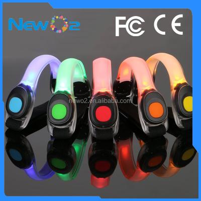 China LED Light Arm Band Night Safety Colored Instant Light Outdoor Running Flash Clear Band For Sports LED Armband for sale