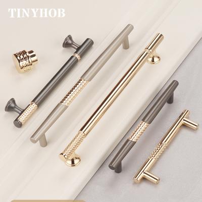 China Long Round Modern Furniture Gold Zinc Alloy Handle Pulls Furniture Gold Zinc Alloy Handle Shoe Box Drawer Cabinet Wine Cabinet Knob Z-3955 for sale