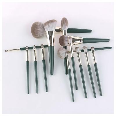 China Angular Blush Newest Design Professional High Quality Soft Makeup Brushes Kits for sale