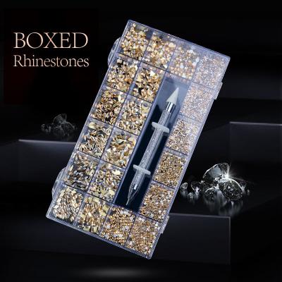 China High Quality Material/Precision Cut/Colorful Appearance 21 Rhinestone Exquisite 1 Grid Box For Nail Art Decoration 3d Glitter Diamond Nail Gems Transparent Special Shaped Art Decoration for sale