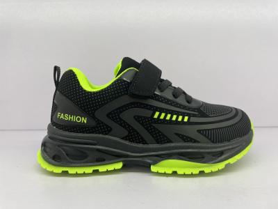 China Unisex Sapatos de atletismo infantis EVA Material da sola para iniciantes à venda