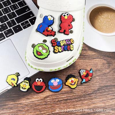 China Drag Charm 100pcs+The Factory PVC Drag Shoe Decorations Fang Charms Cartoon Sesame Street Soft Rubber As Gift For Kid for sale