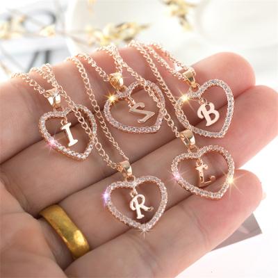 China Hiphop Fashion Jewelry Heart Shape 26 Letter A-Z Pendant Necklace Jewelry For Woman for sale