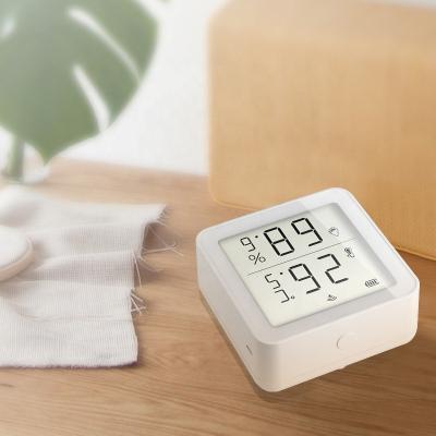 China 24 Hours Temperature Measurement Wifi Digital Display Smart WIFI Temperature And Humidity Sensor Tuya for sale