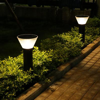 China Modern Outdoor Solar Lawn Lamp Light Fixtures Solar Lawn Light Lamp With Best Factory Price for sale