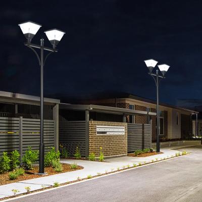 China Road Decorative Solar Power Garden Lights Post Lamp For Driveway Light for sale