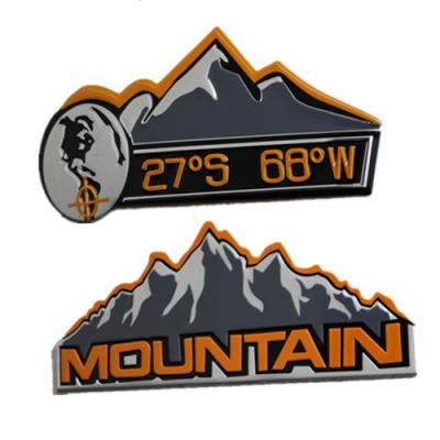 China Sports Customization 3D Metal Car Stickers Emblem Badge Body Sticker Wholesale Car Modified Logo Snow Mountain Badge For JEEP for sale