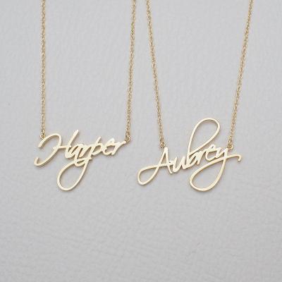 China Fashion Stainless Steel CLASSIC Jewelry Personalized Name Letter Necklace Custom Logo Gold Plated Necklace for sale