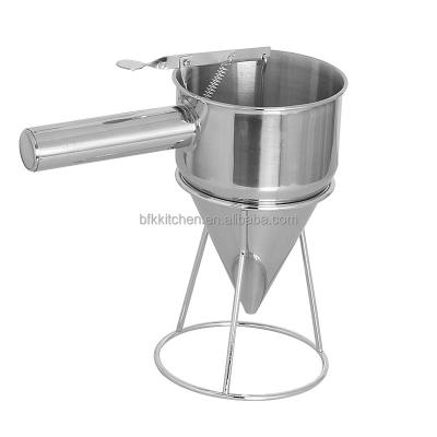 China Hotel Food GradeTaiyaki Taikoyaki Pancake Waffle Cake Batter Scatter Pancake Octopus Ball Funnel With Stand For Sale for sale