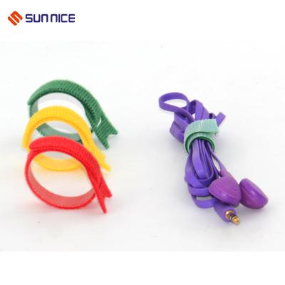 Cina Durable strong sticky back to hook and loop tapes back cleats in vendita