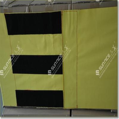 China Heat Resistant Pallet Shrink Wrap With Hook Loop Replacing Thermal Pallet Covers for sale