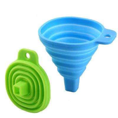 China Viable Hot Selling Square Folding Heads Silicone Funnel Collapsible Utensils Home Kitchen Cooking 90*87*30mm All-season 1pc/polybag for sale