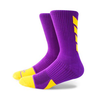 China Factory Price High Quality Sporty Logo Basketball Socks Custom Made Unisex for sale