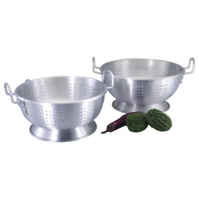 China Sustainable Aluminum Kitchen Tools Handled Vegetable Fruit Basket Colander Cookware Sets for sale