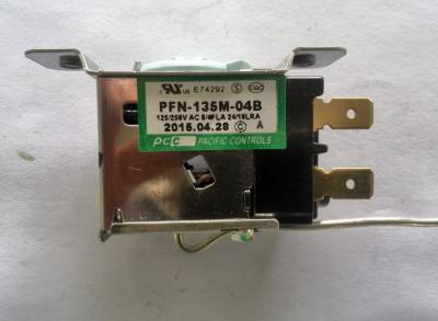 China Accurate Refrigeration Thermostat , Small Temp Control Thermostat for sale