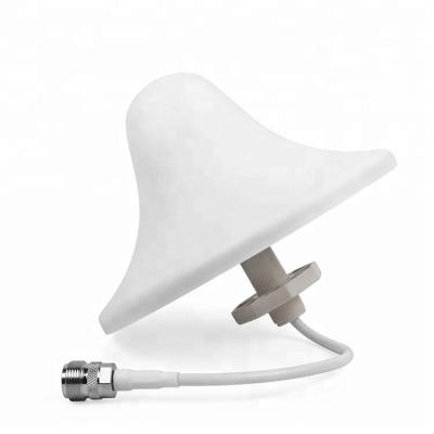 China 698-2700mhz 4G LTE Wide Band Indoor Ceiling Antenna With SMA Or N Connector 160*90MM for sale