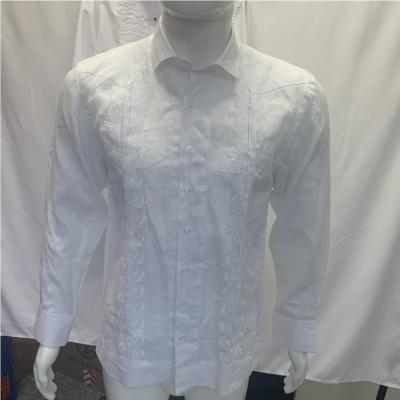 China Anti-pilling men's guayabera white linen dress shirts for sale