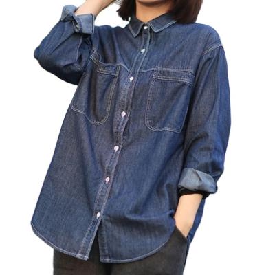 China Anti-pilling denim shirt or oxford shirts for fashion lady or women casual occasion with 2 pockets for sale